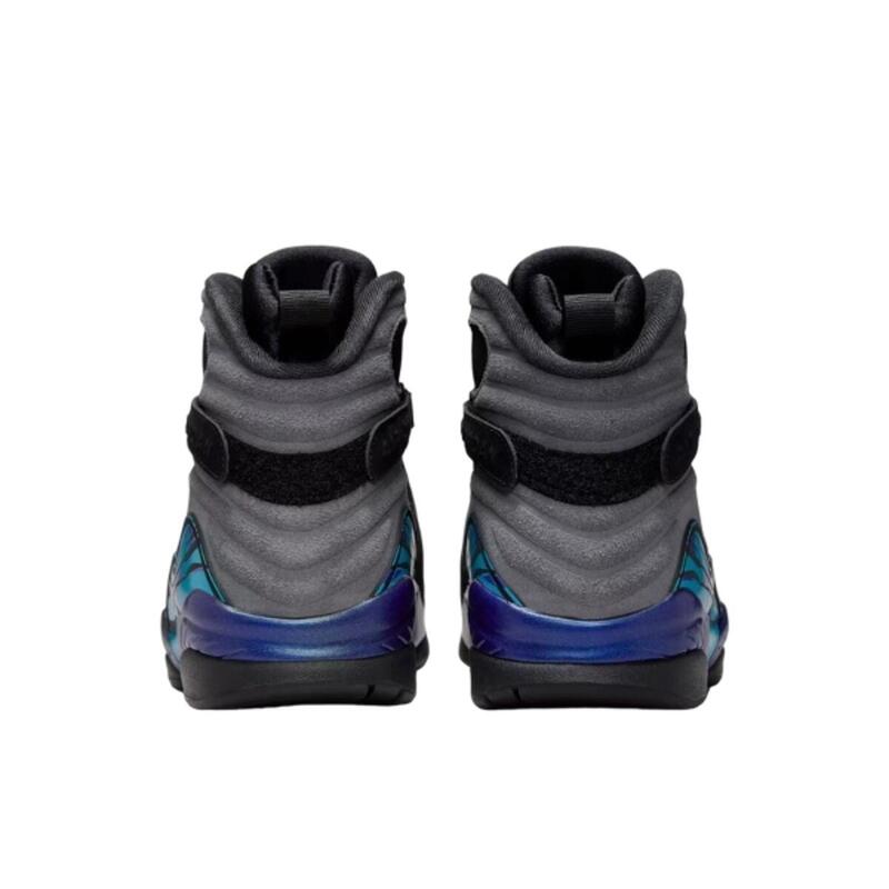 8 Retro Aqua (2025)