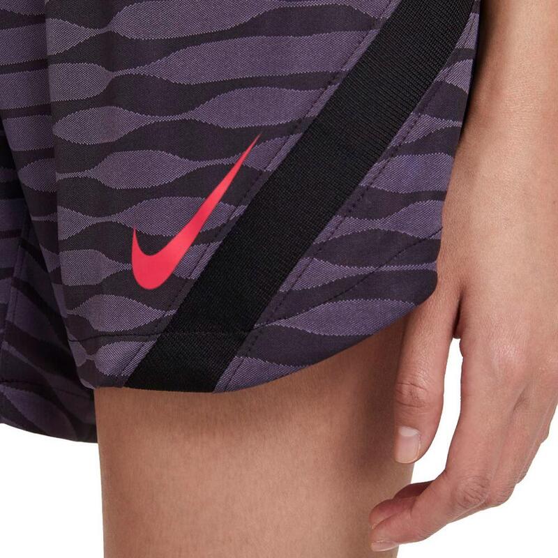 Pantaloni Scurți Drumeții În Natură Nike Strike Femei