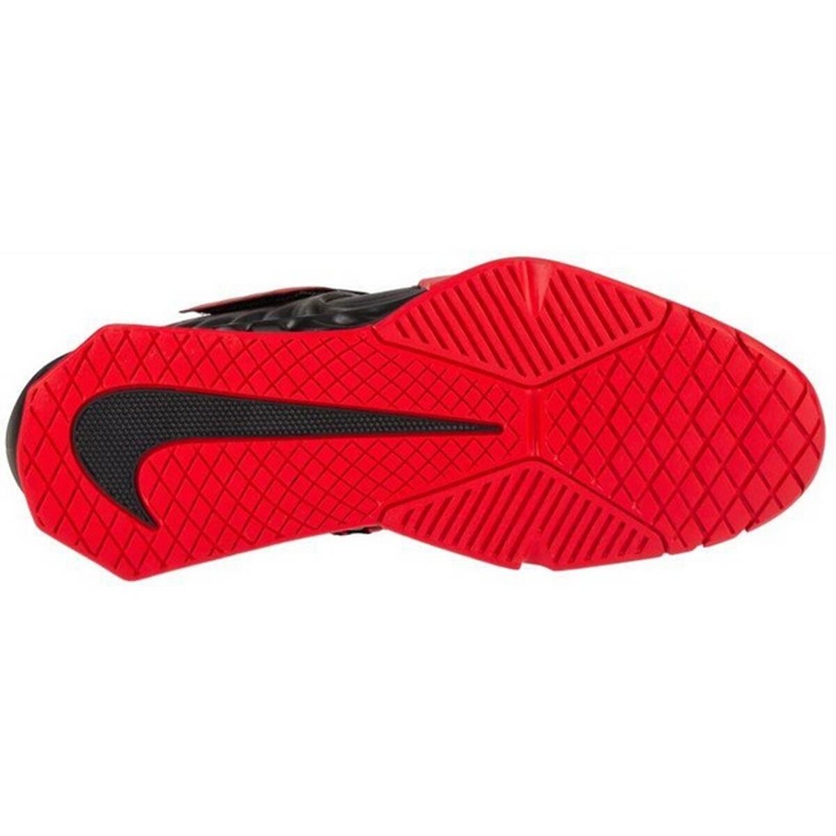 Baskets Style Logo SAVALEOS Homme (Noir / Rouge) 4/4