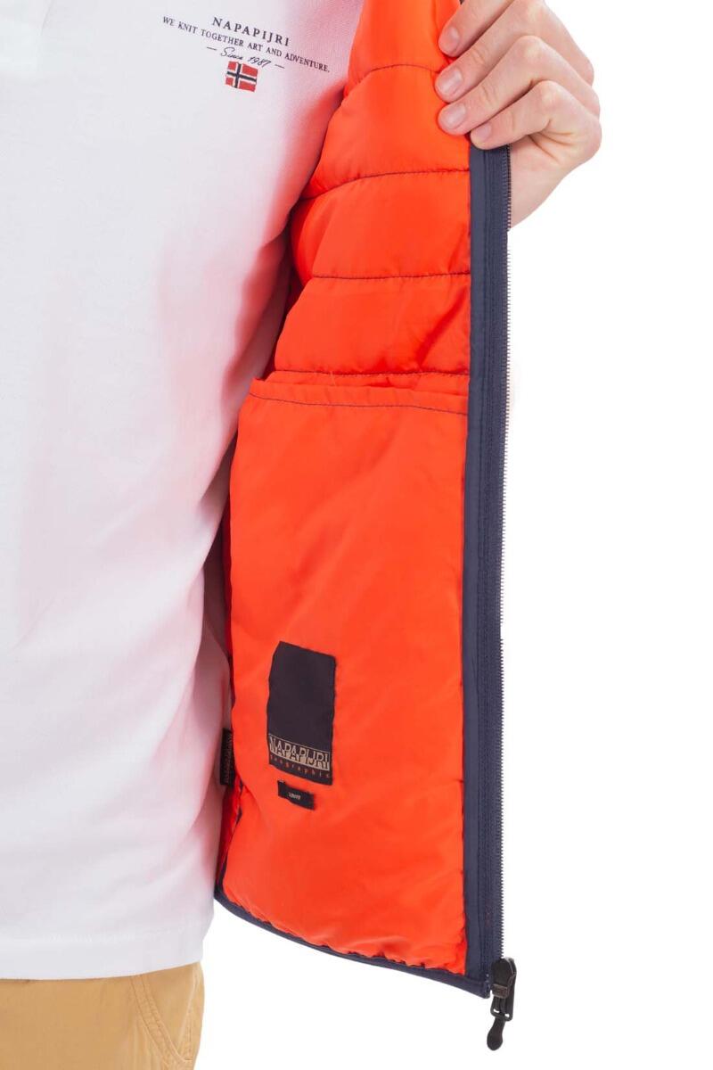 Piumino uomo smanicato con logo patch 4/4