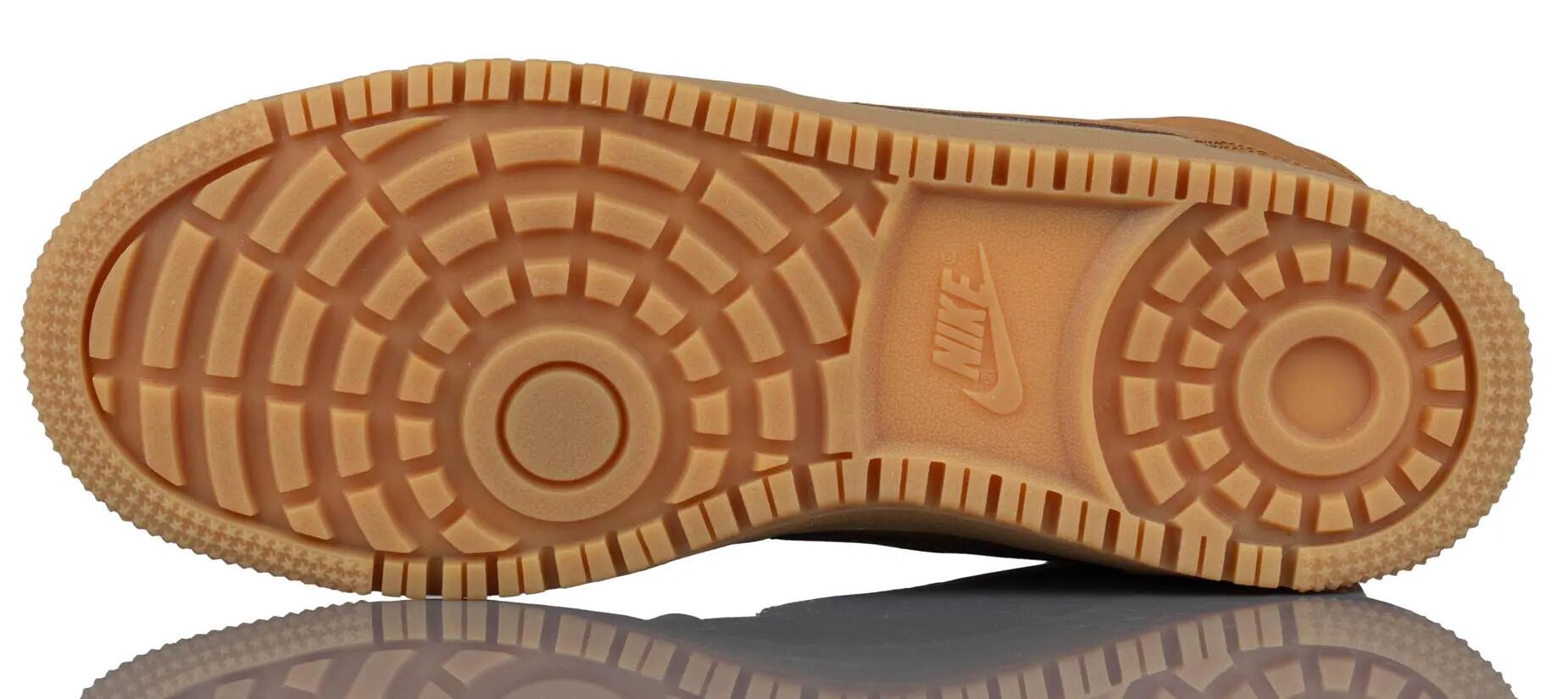 Schoenen universeel voor heren Nike Court Borough Mid Winter 7/7