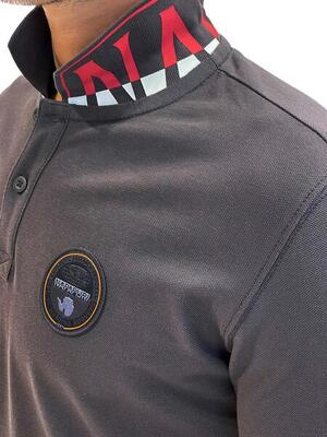 Polo uomo con badge logo