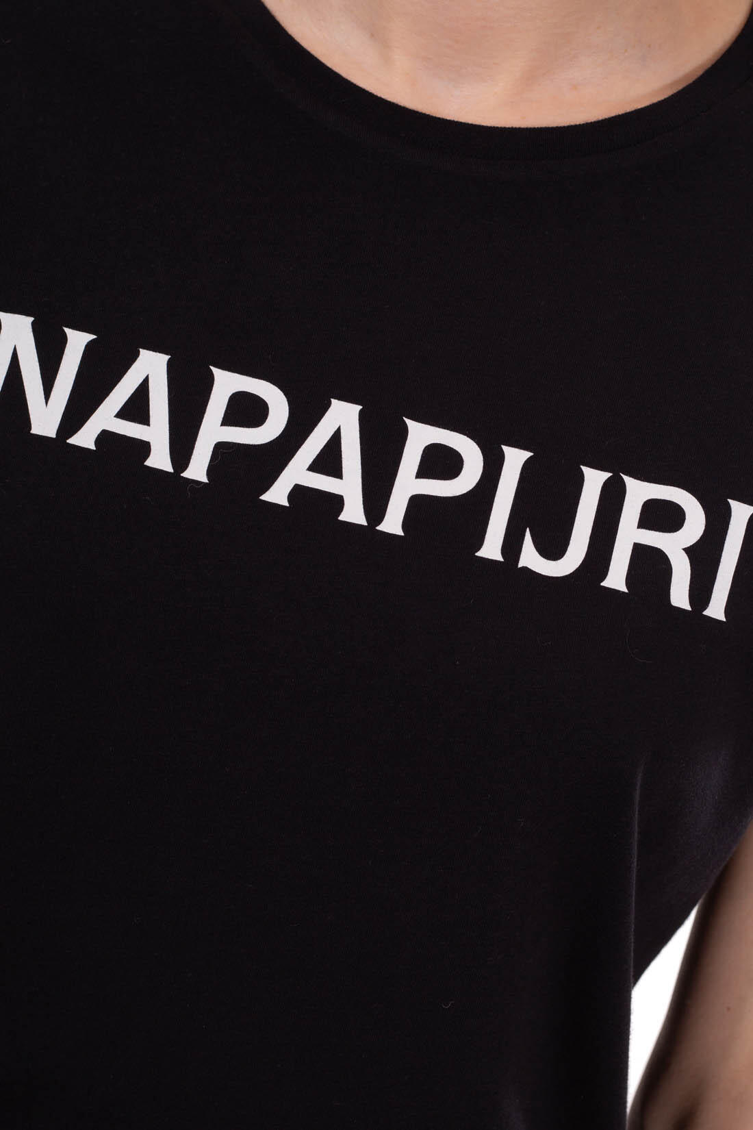 NAPAPIJRI picture