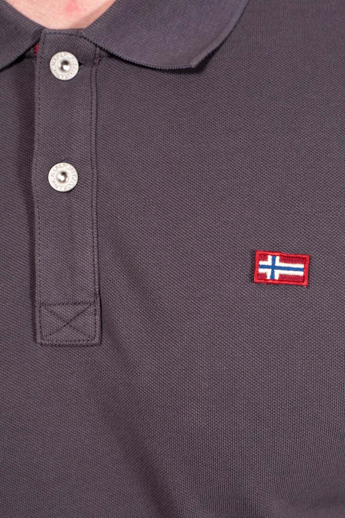 NAPAPIJRI picture