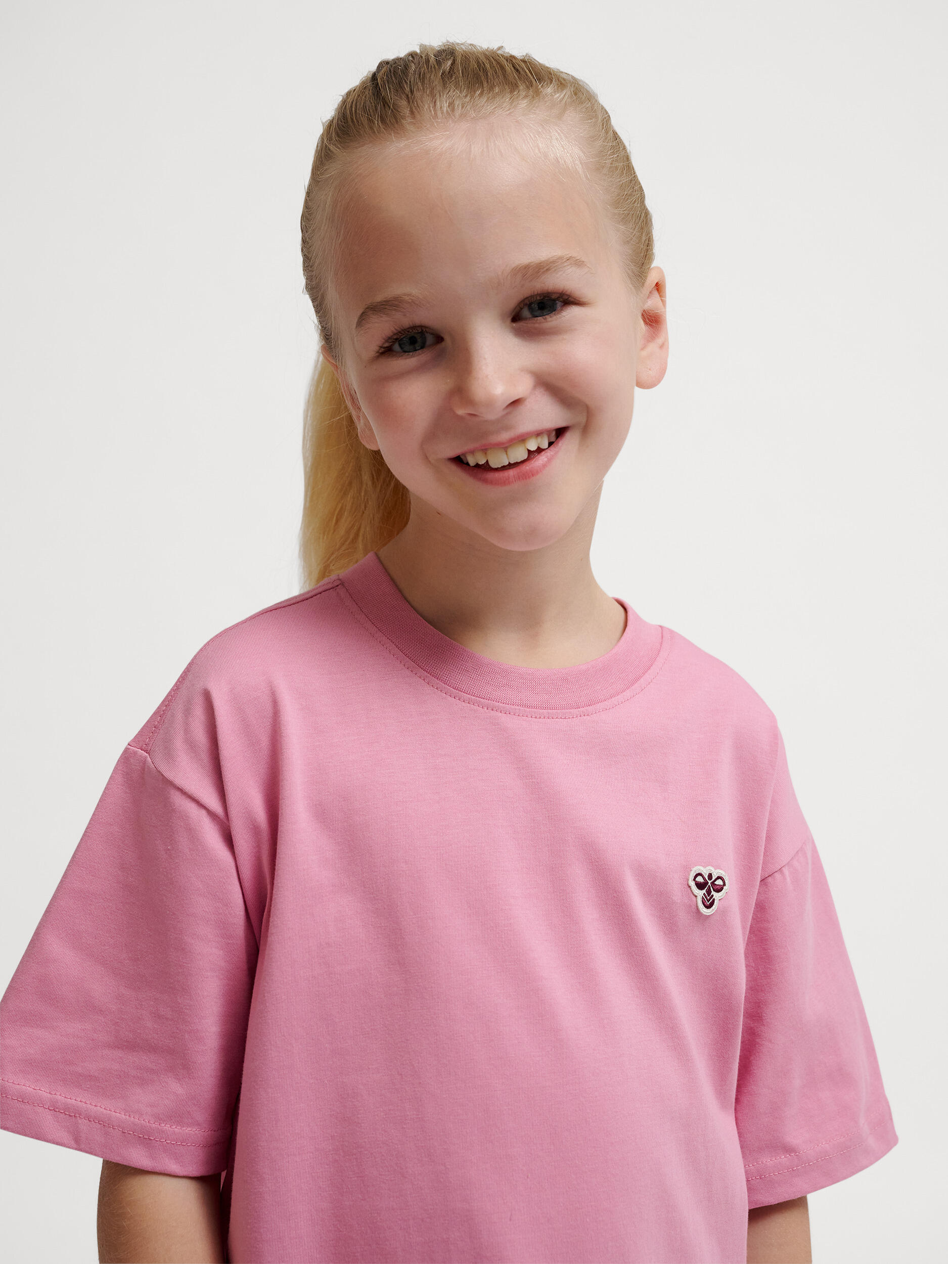 T-shirt per bambini Hummel Bee Loose 4/7