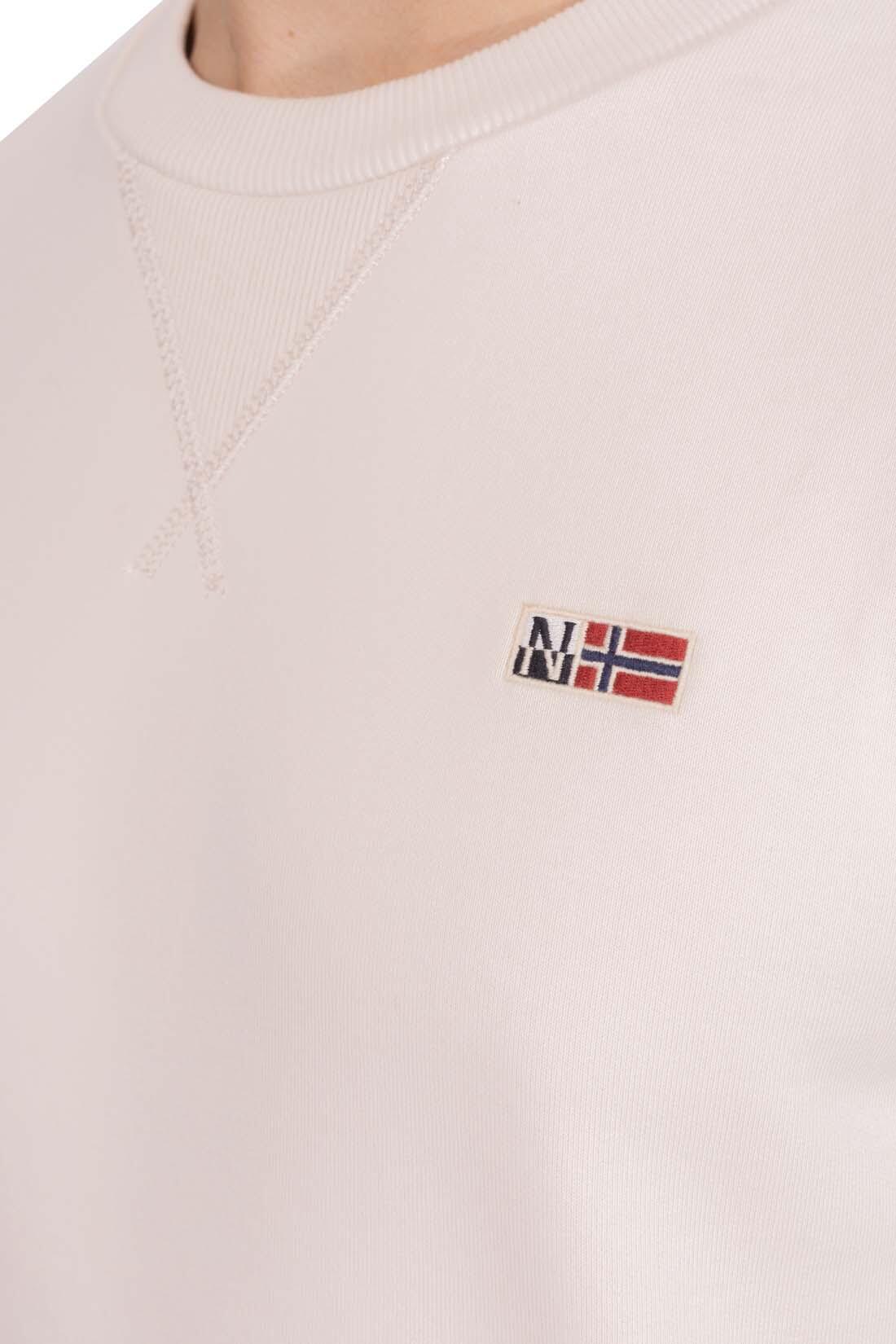 NAPAPIJRI picture