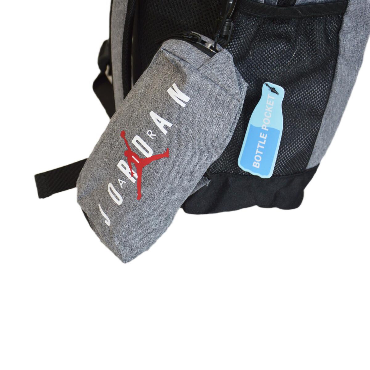 Mochila Jordan modelo 9B0503-GEH para unissex 6/7