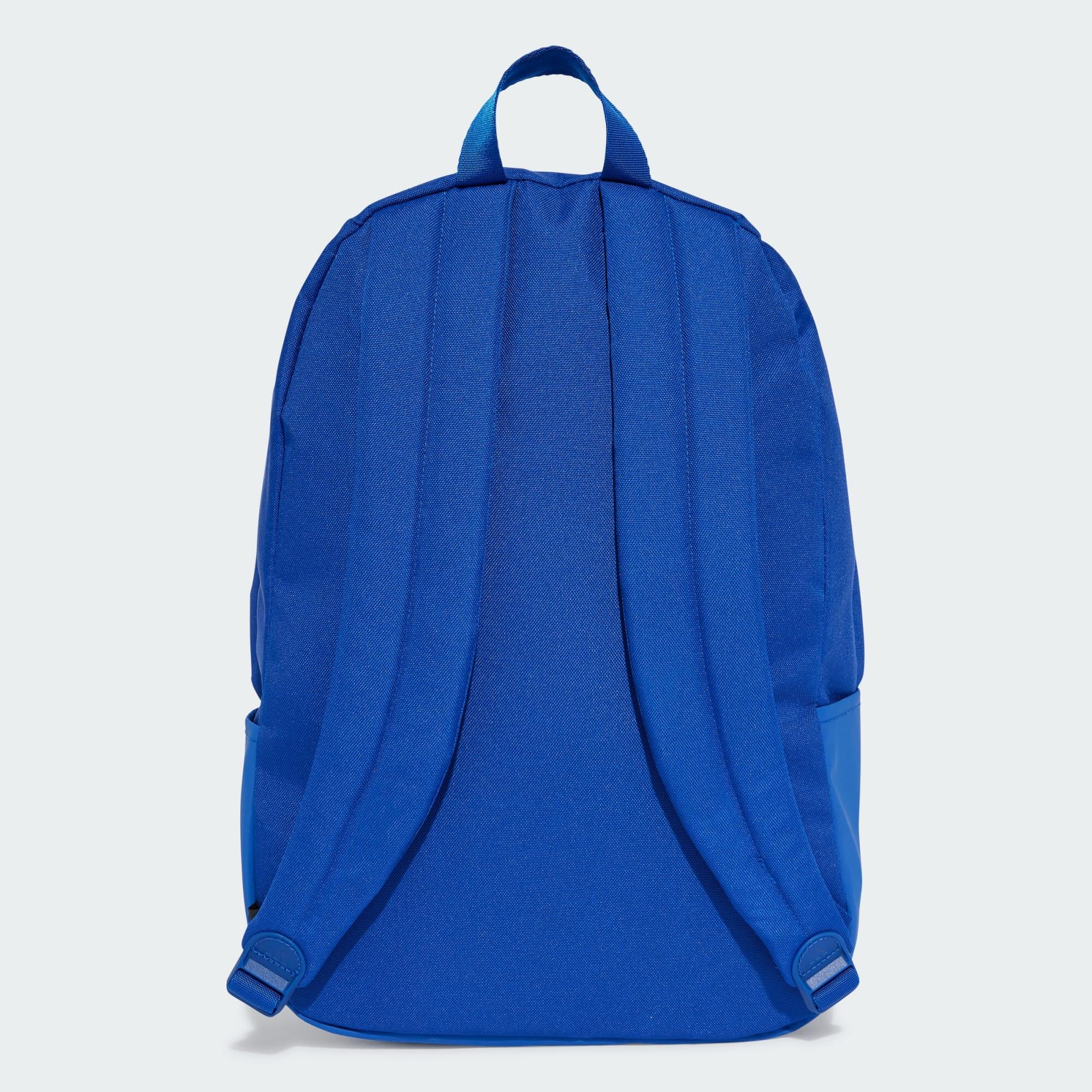 Classic Back-to-School Badge of Sport Rucksack 3/12