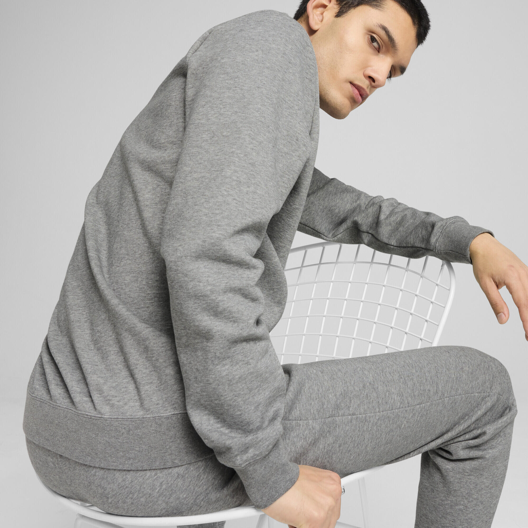 Girocollo con logo piccolo N. 1 Essentials da uomo PUMA 3/7