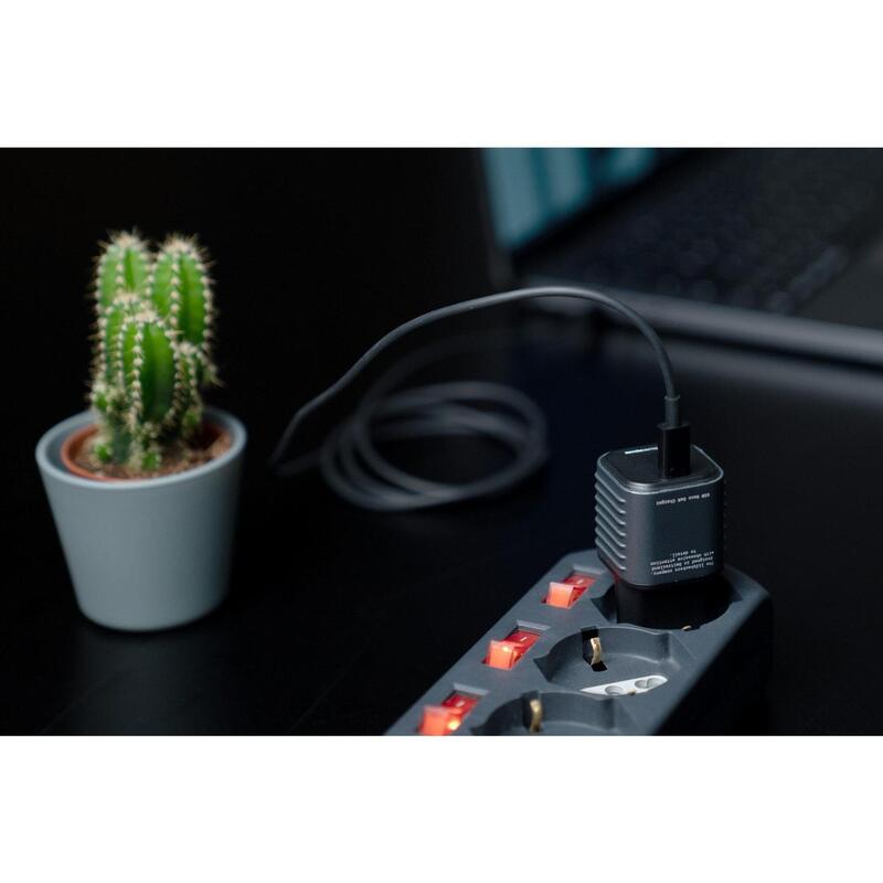 Încărcător Supertiny 65 W GaN USB-C - Adaptor USB-C