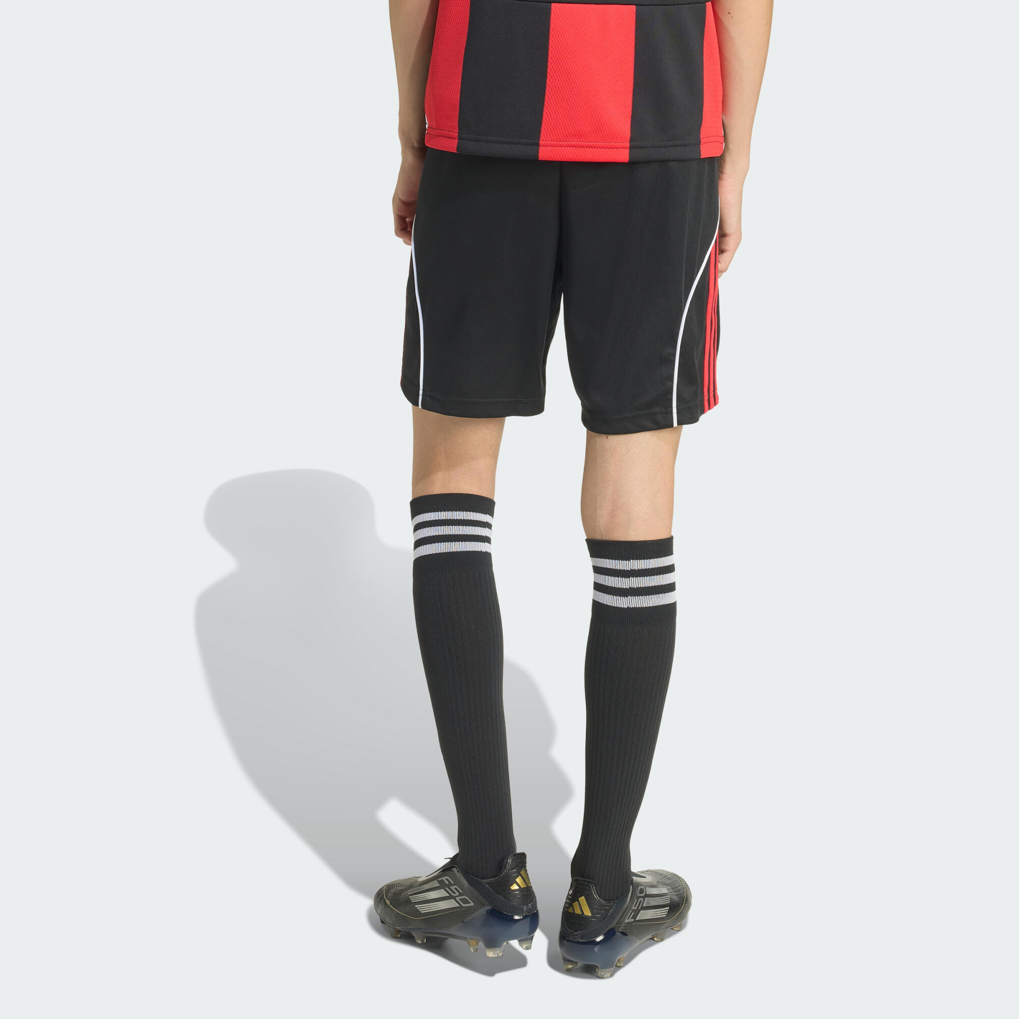 Eintracht Frankfurt 25/26 Home Shorts 3/6