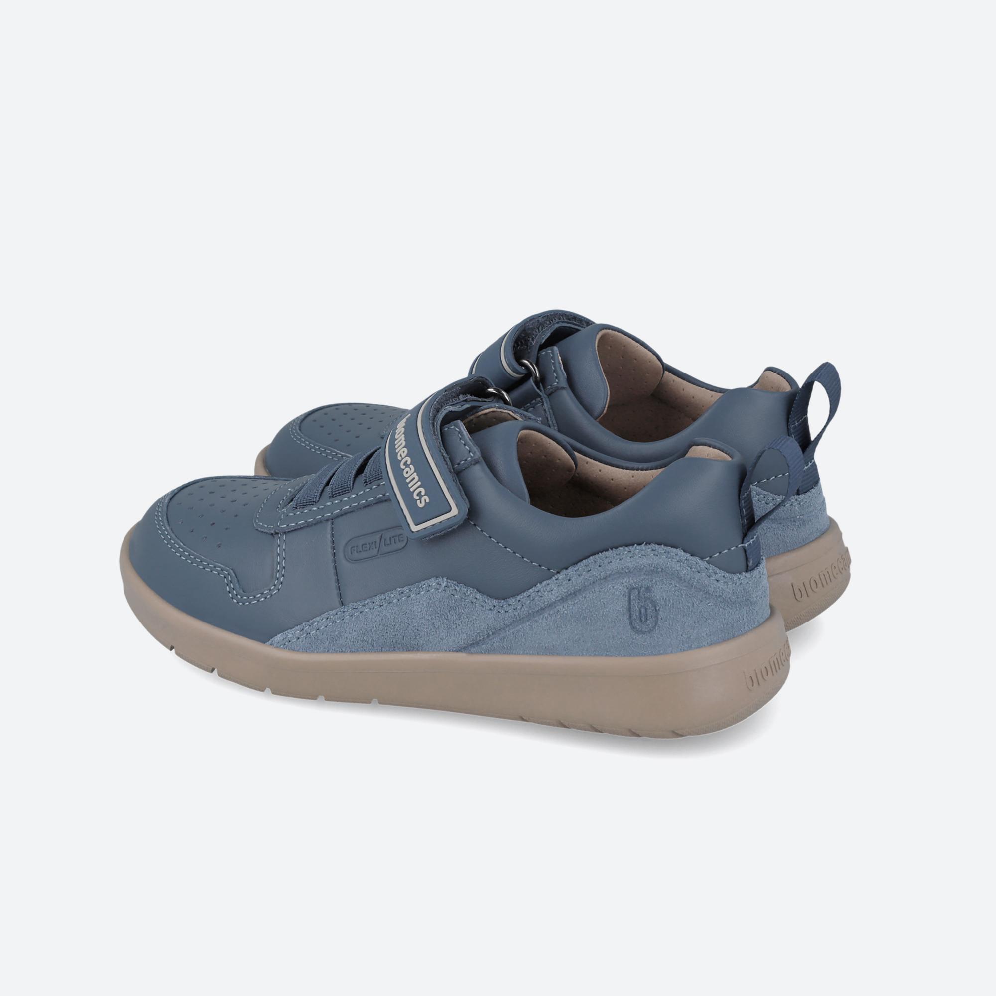 Zapatillas Barefoot Niño Biomecanics 251240B Azules Cierre Adherente 5/7