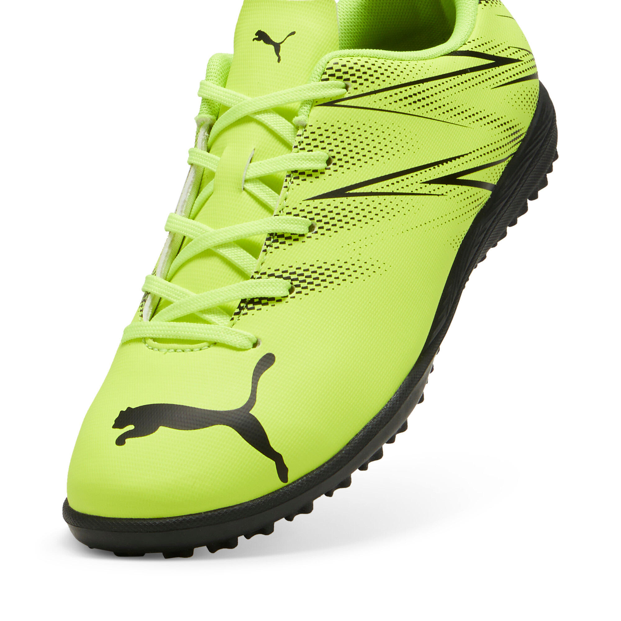 Dziecięce buty piłkarskie Puma Attacanto TT 3/6