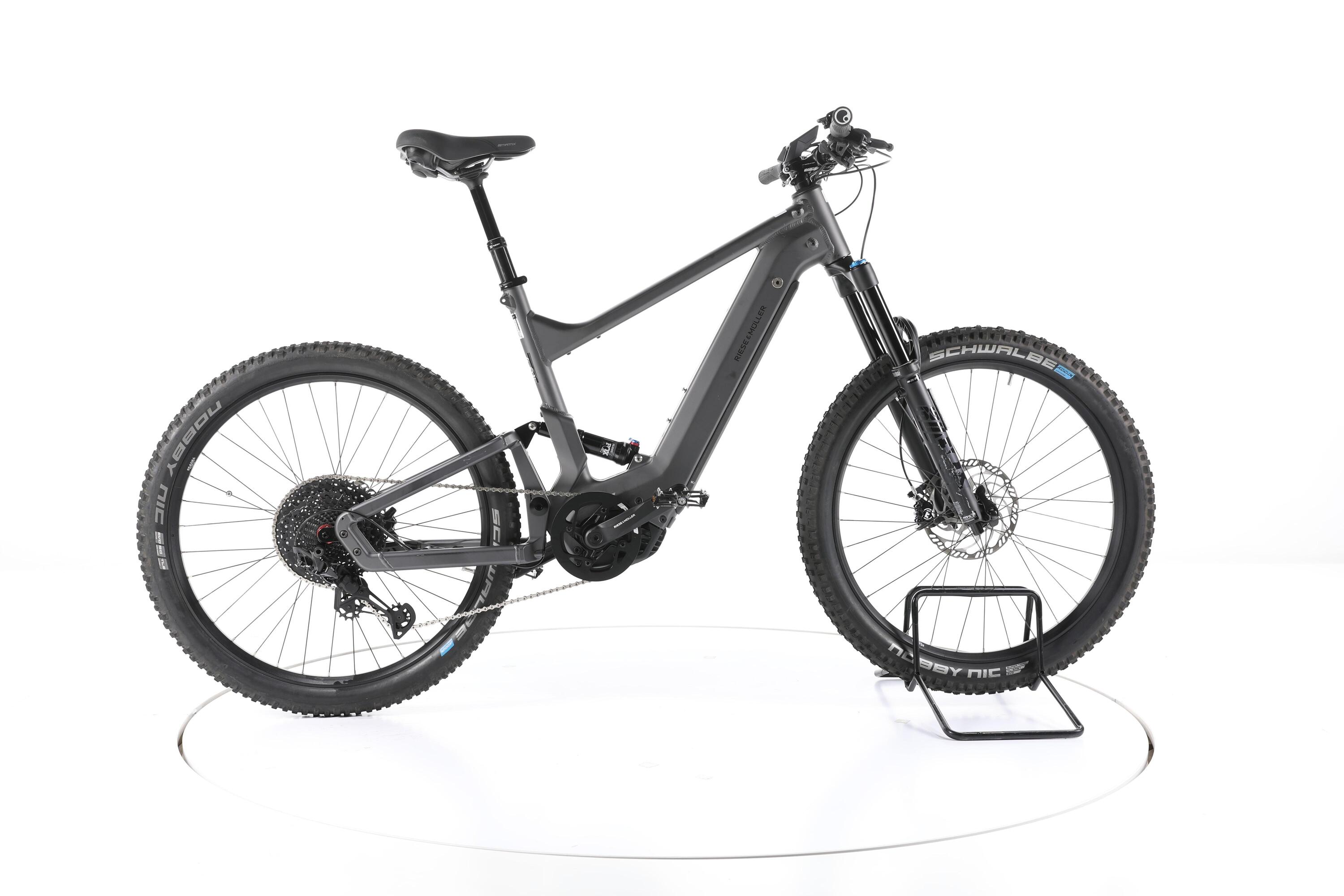 RIESE & MULLER Ebike ricondizionata · Riese & Müller Delite mountain touring · Buone condizioni