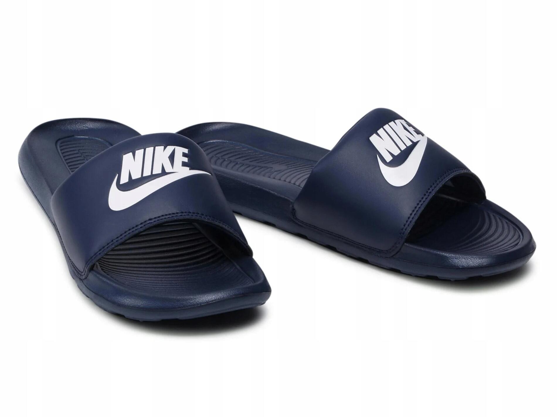 Ciabattes Nike Victori One bleu marine 4/7