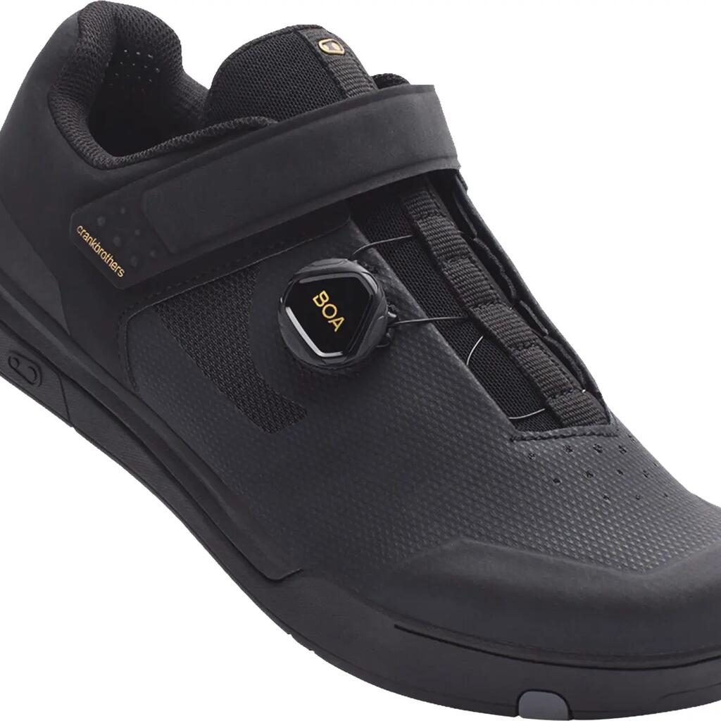 Mallet Boa Shoe
