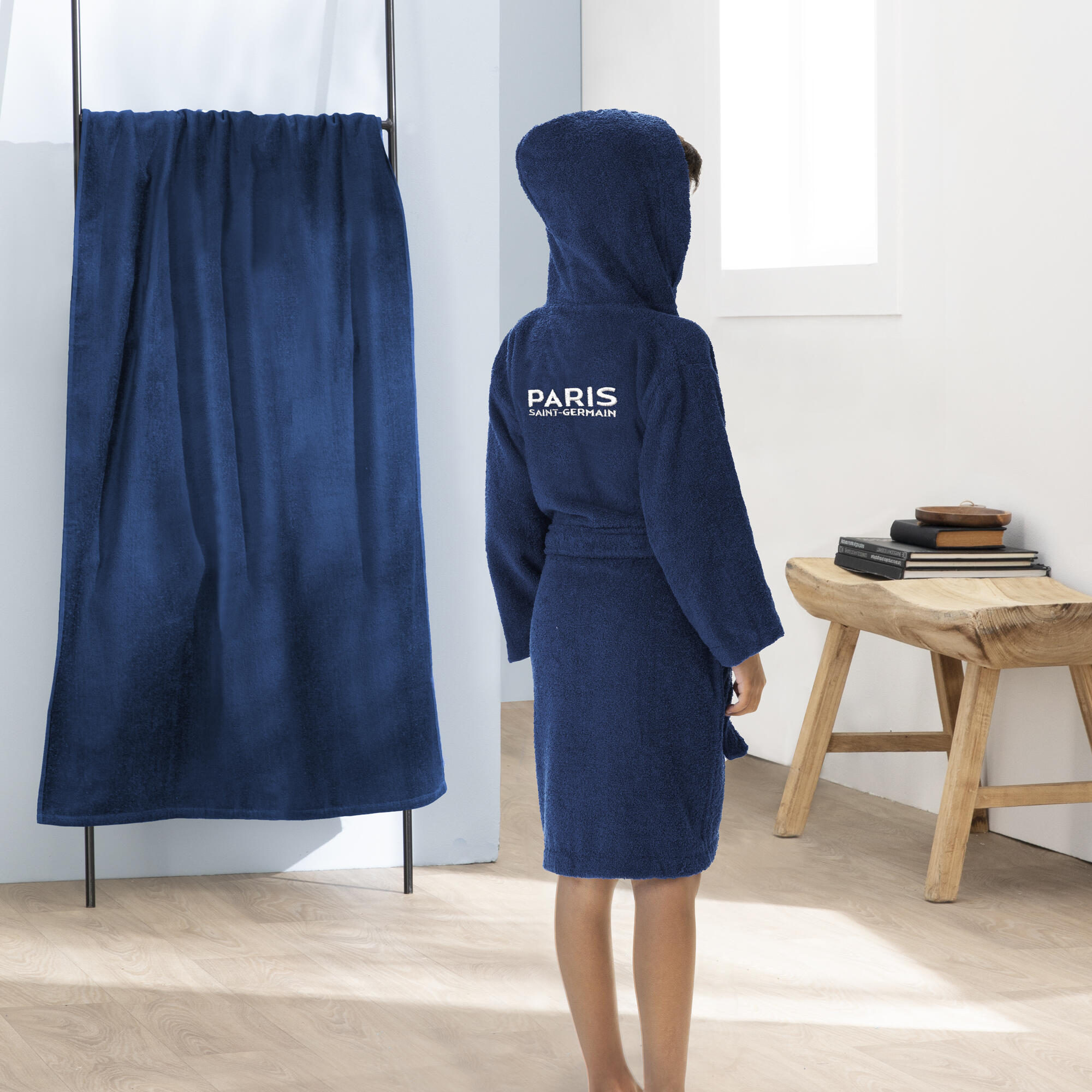 Peignoir de bain enfant 100% coton football Paris - Ruban 4/7