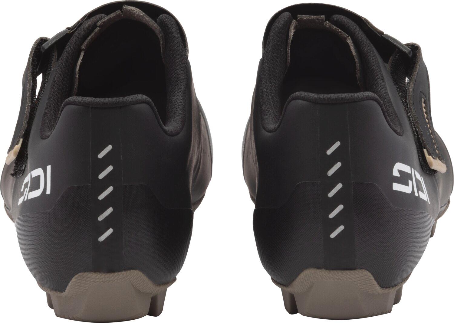 Zapatillas PHYSIS negras 4/6