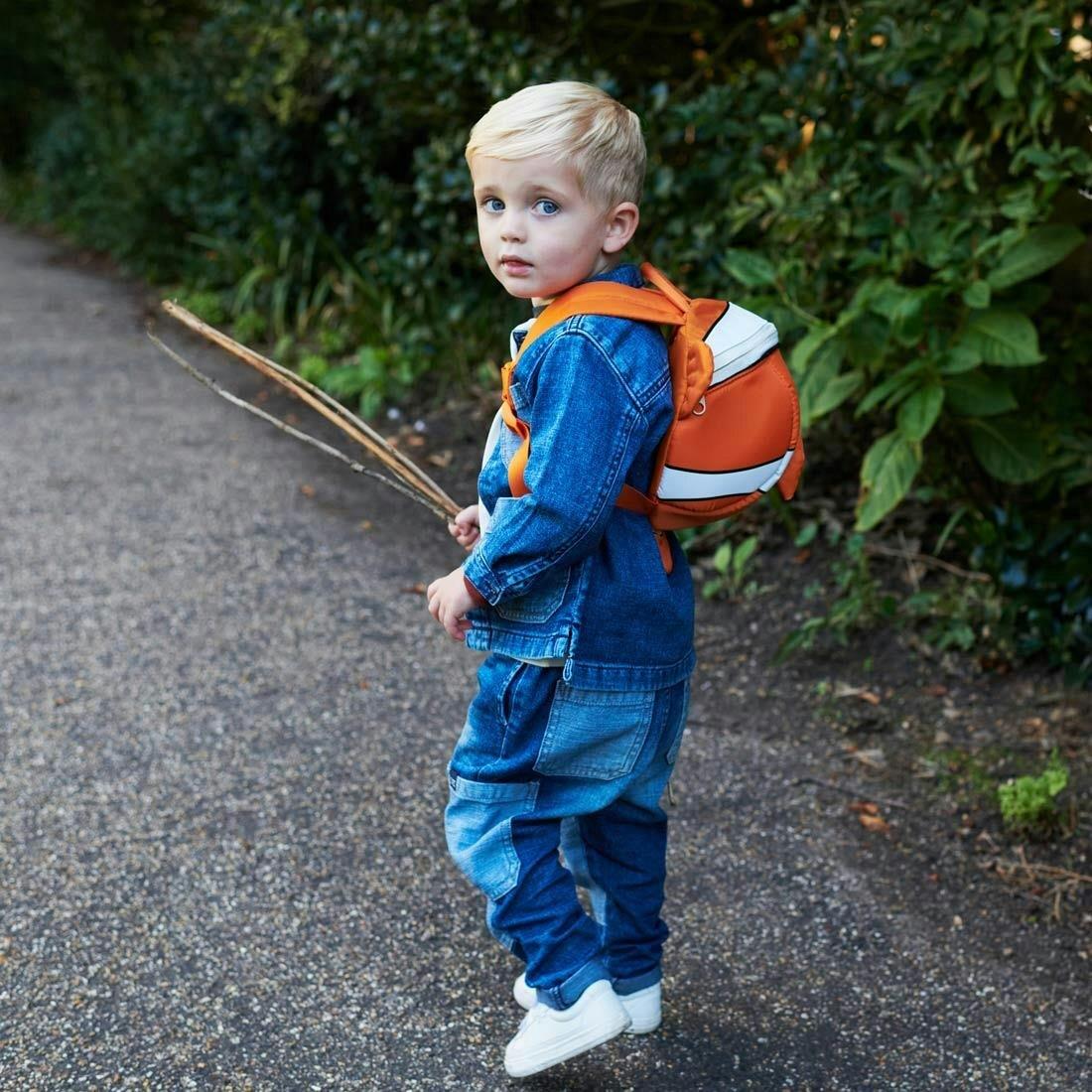LittleLife Clownfish Rucksack 2L mit abnehmbarem Gurt und gepolsterten Schultern 6/7