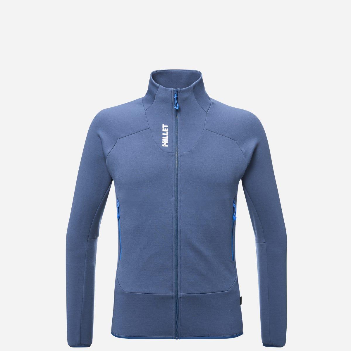 bleu marine.