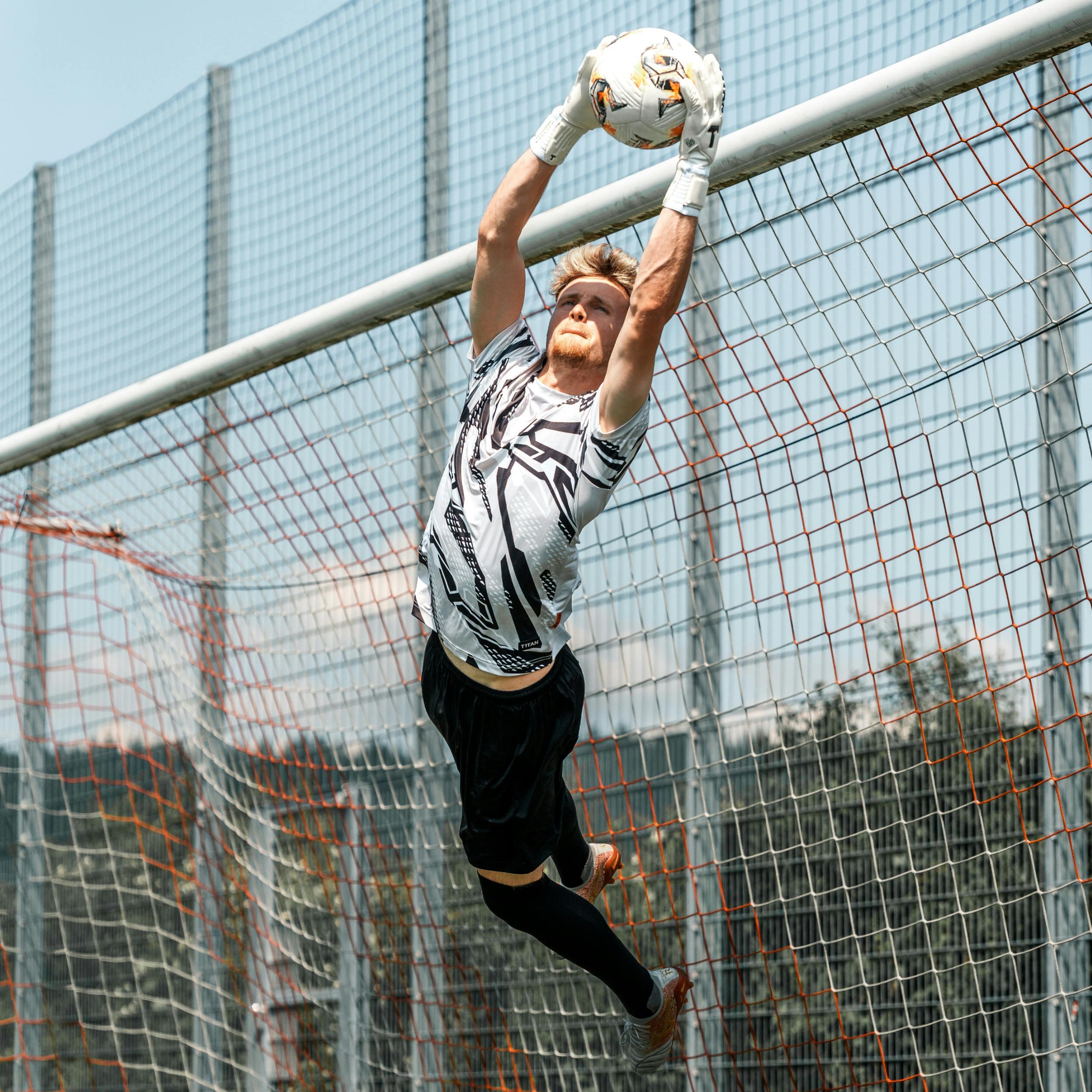 Guanti Portiere Bambini T1TAN - Con Protezione Dita - Gorilla Grip 3mm - Misure 4,5,6 - Foto 4