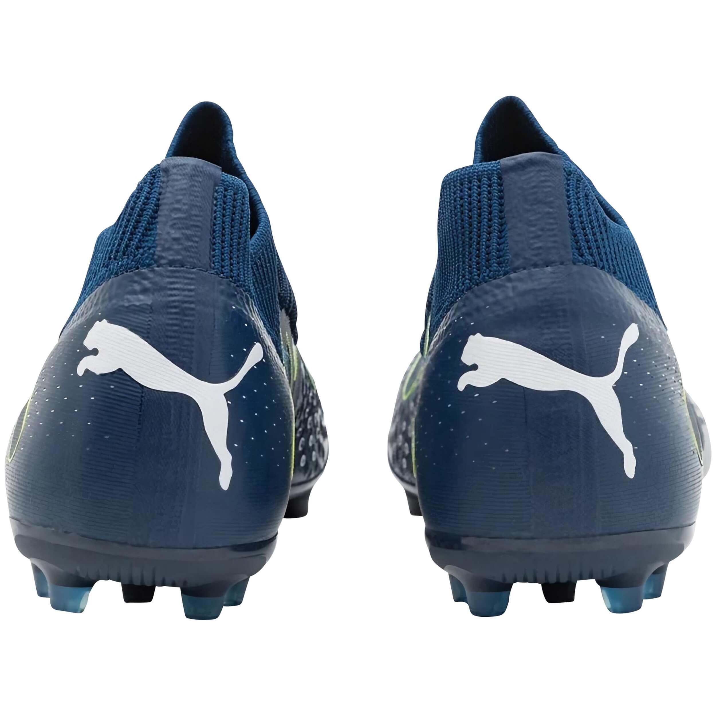 Chaussures de football Puma modèle 107373-03 pour homme 3/5