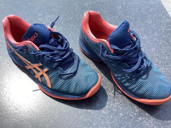 Entre Particuliers - Chaussures de sport 3/3