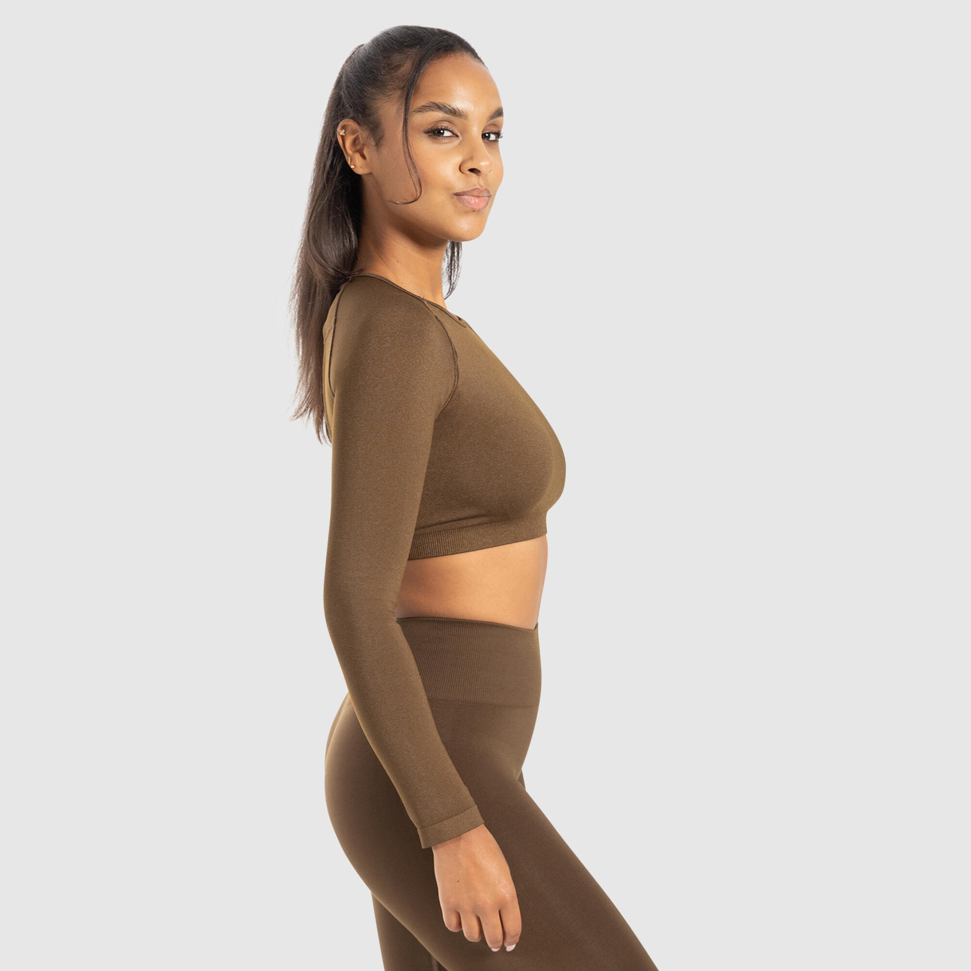 Damen Crop Longsleeve Bethy Braun 2/5