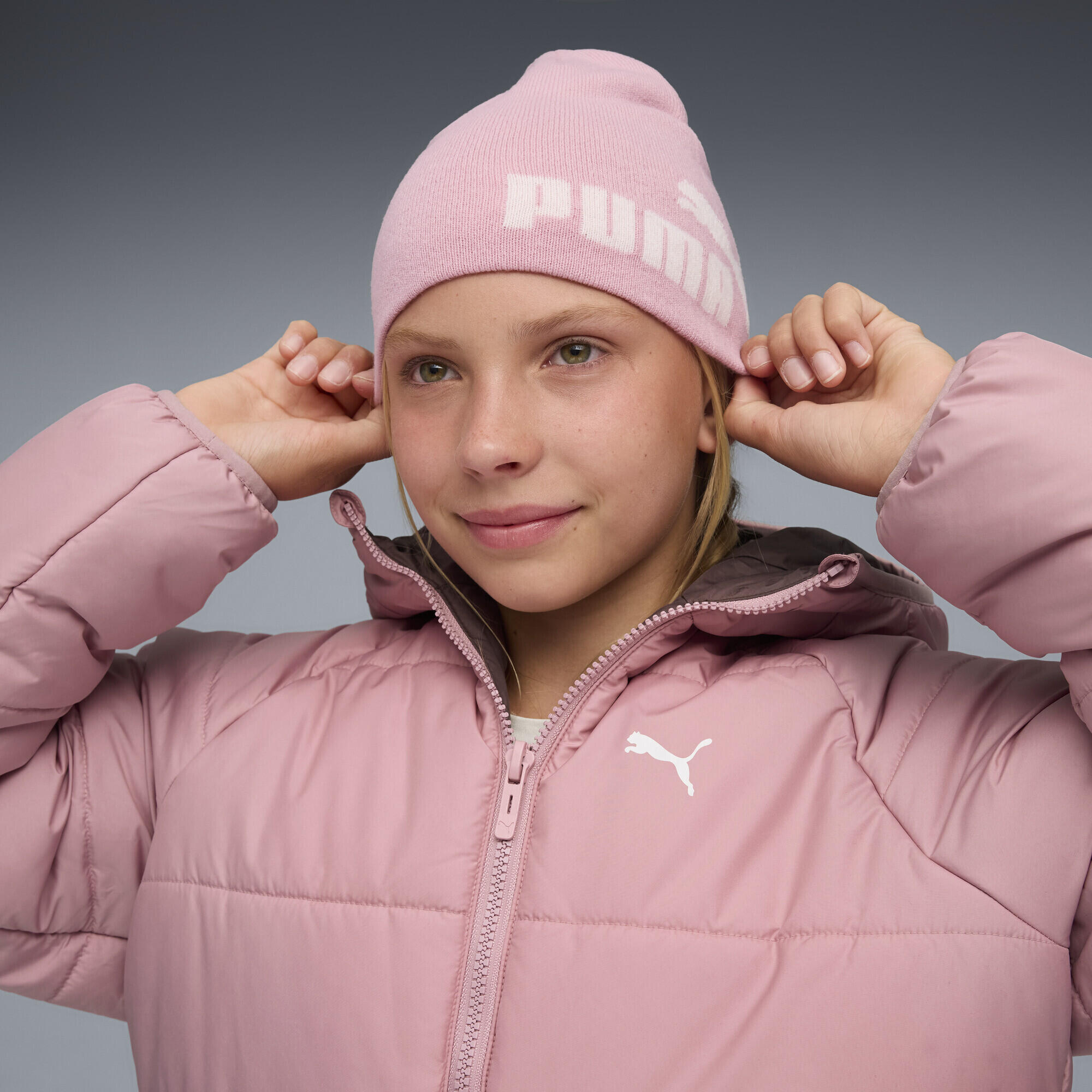 Młodzieżowa czapka beanie Essentials średniej głębokości bez mankietu PUMA 2/5