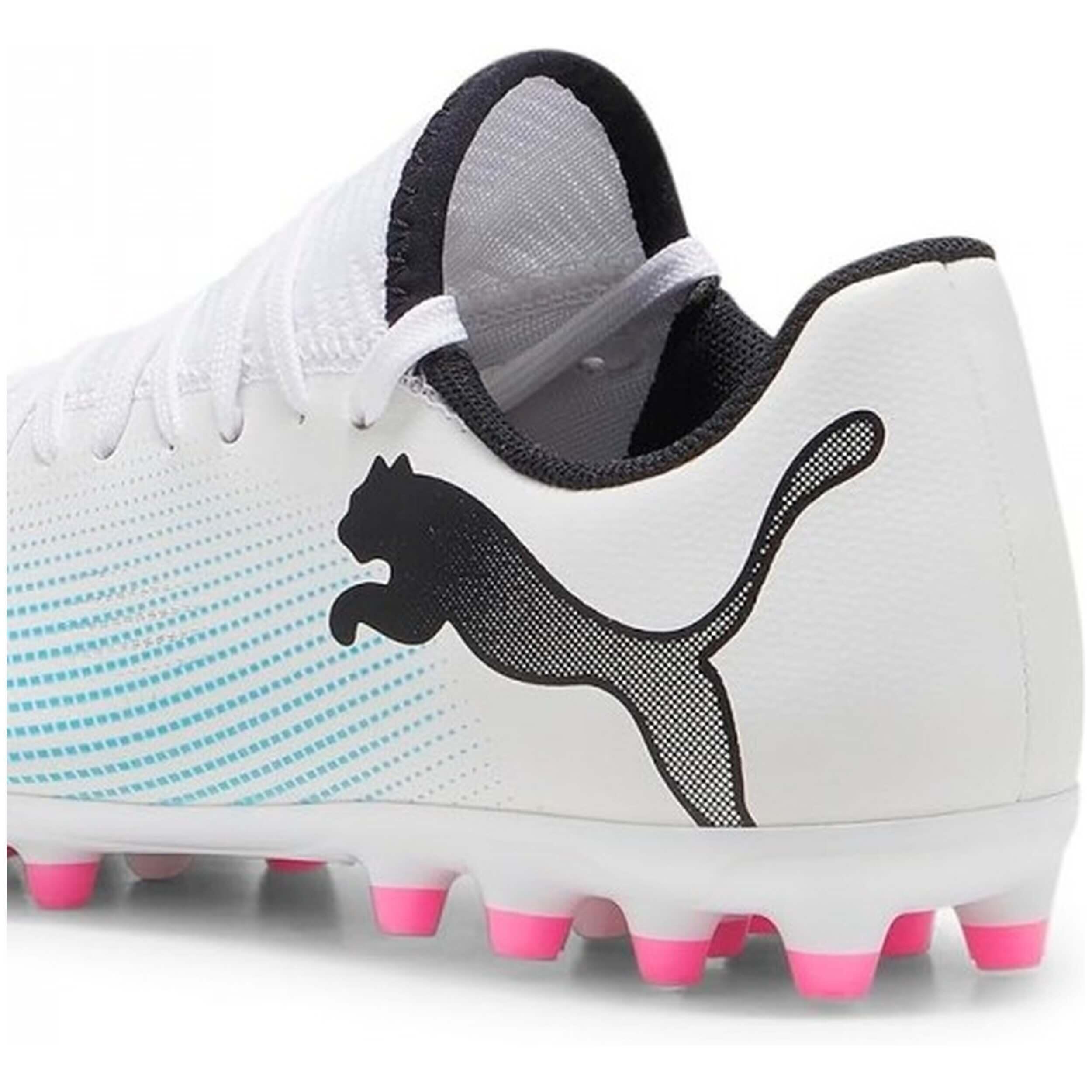 Chaussures de football Puma modèle 107725-01 pour homme 5/5