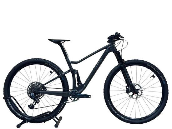 Segunda Vida - bicicleta de montaña Scott Spark 900 RC Team Issue - Como nuevo