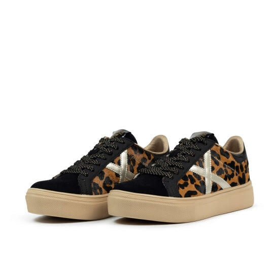 Sapatilhas Munich modelo 8085082 para mulheres 4/5