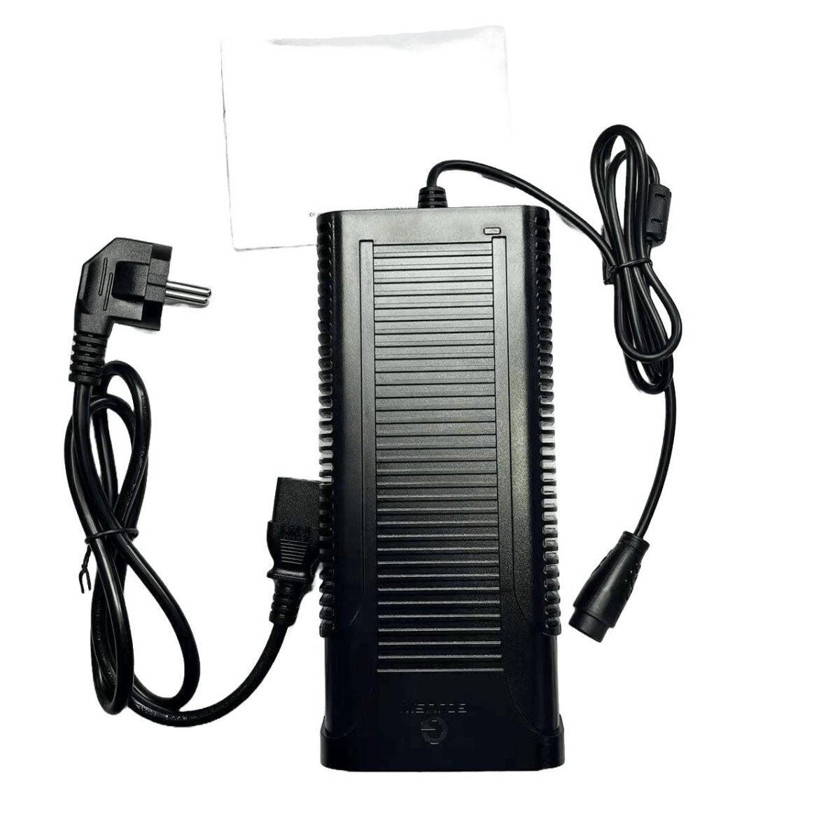 Chargeur Standard Universel de Trottinette Électrique pour Batterie 72V 4/6