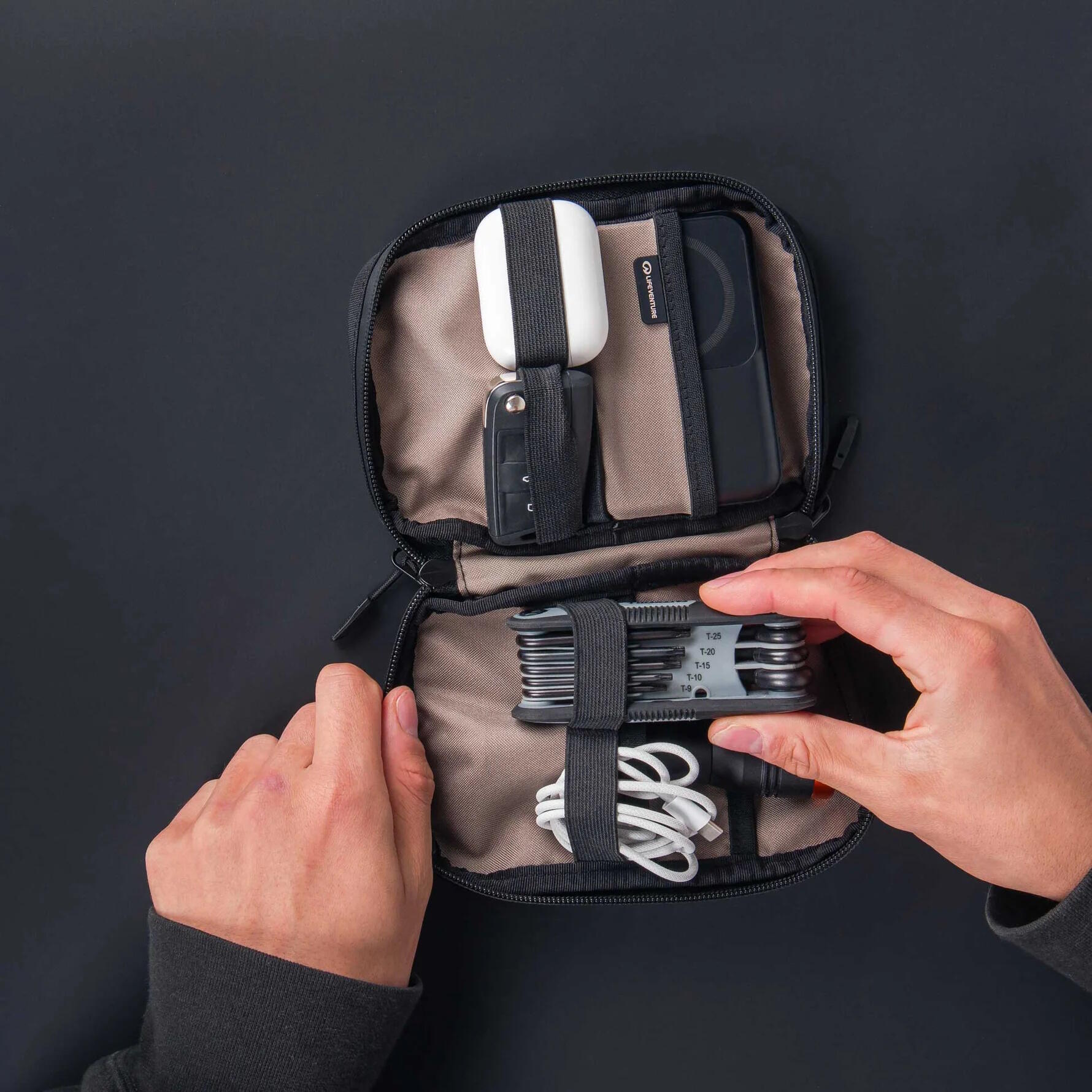 Pochette étanche LifeVenture X-Pac Gear Pouch VX21 noire 11,5x17x3,5 cm 7/7