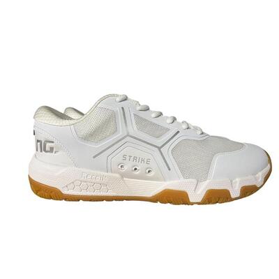 Indoor schoenen salming strike