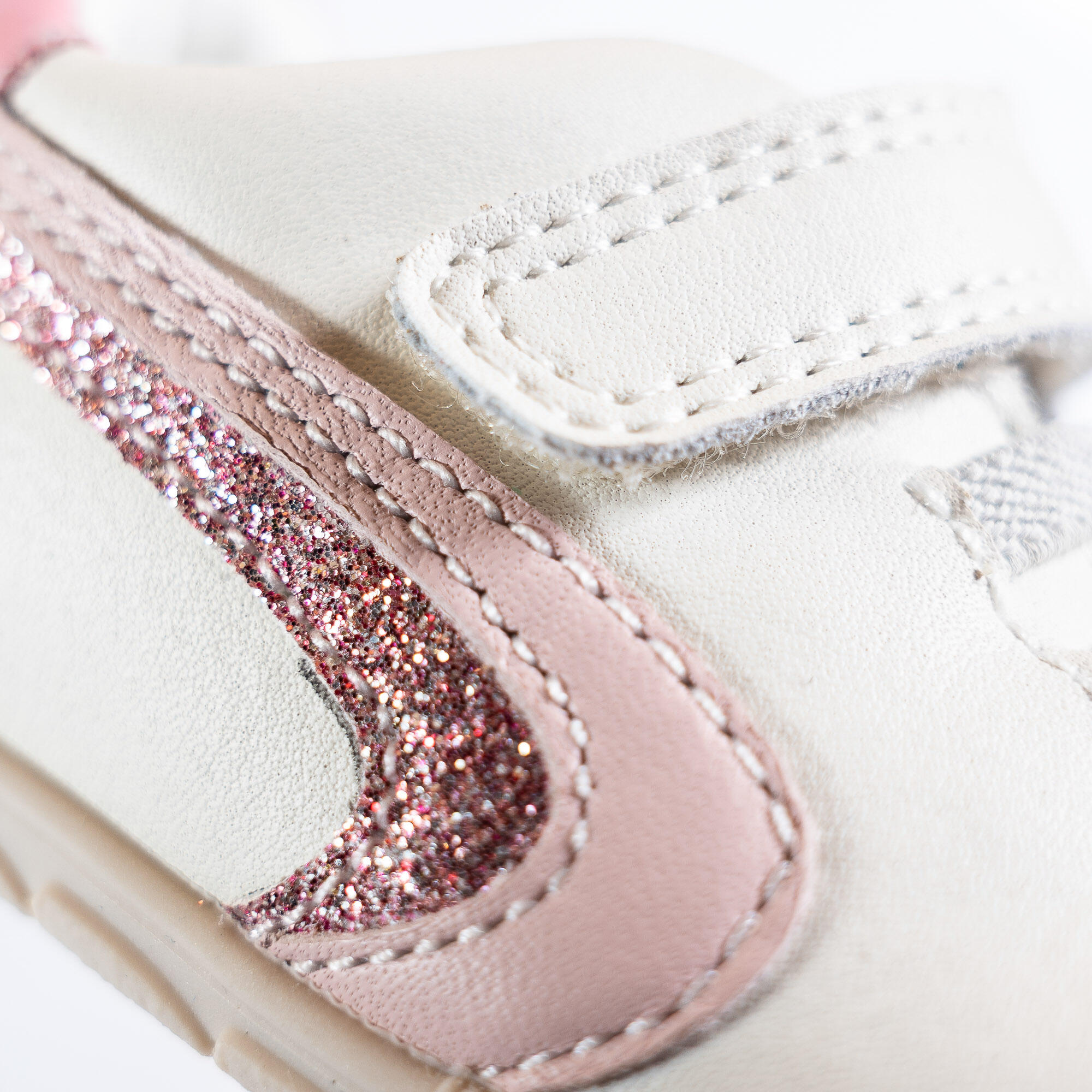 Sneakers Pablosky Model 060337p Kleur Wit 6/7