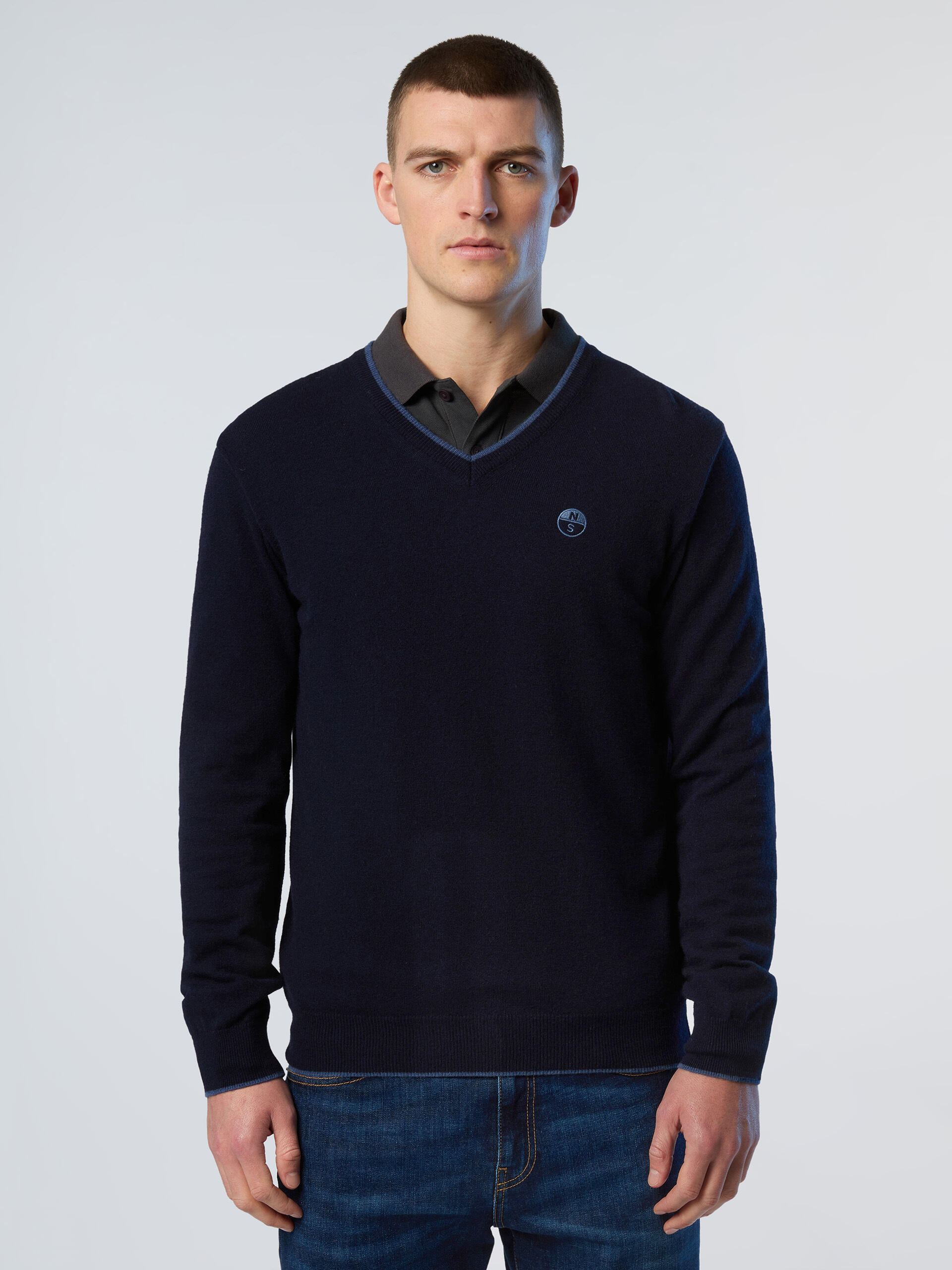 Maglione con scollo a V  da uomo 1/3