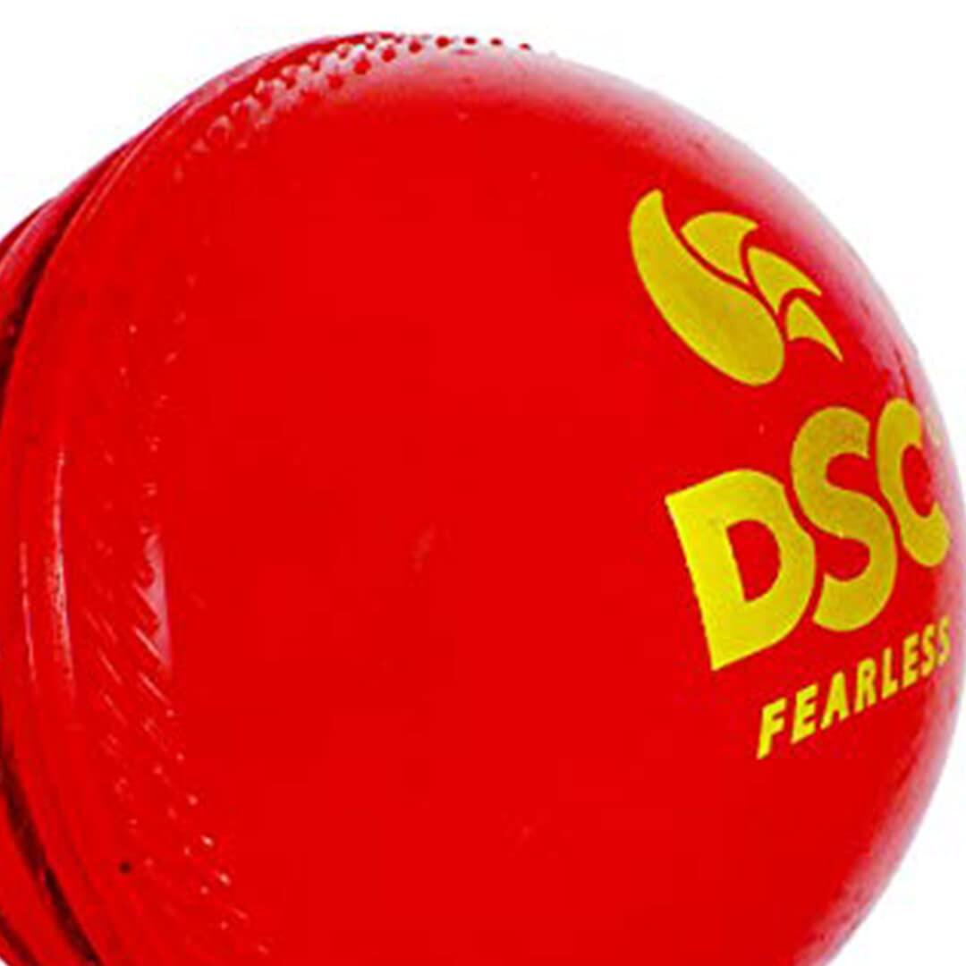 DSC Synthetische Wobble Leder Cricket Ball (rot)| Wasserdichtes Leder Ball 6/7