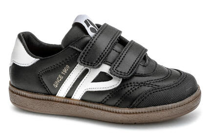 Pablosky 210810 — Basket basse BAREFOOT enfant, Scratch, Noir