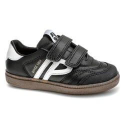 Pablosky 210810 — Basket basse BAREFOOT enfant, Scratch, Noir