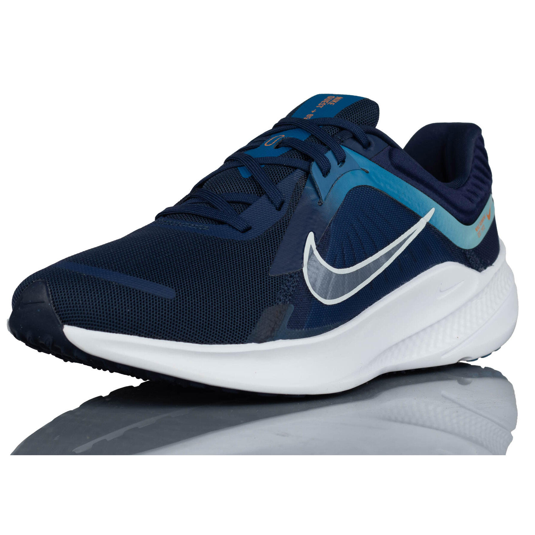 Chaussures De Course Homme Nike Quest 5 4/7