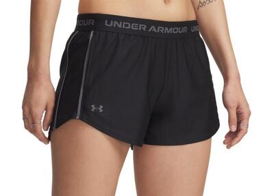 Under armour tech play up shorts zwart dames