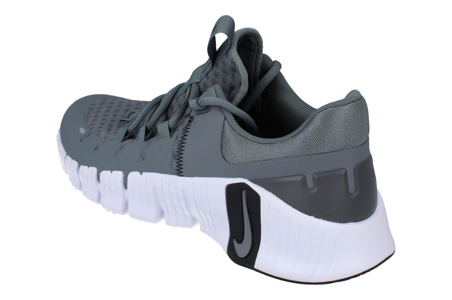 Nike Free Metcon 5 Smoke Grey 2/5
