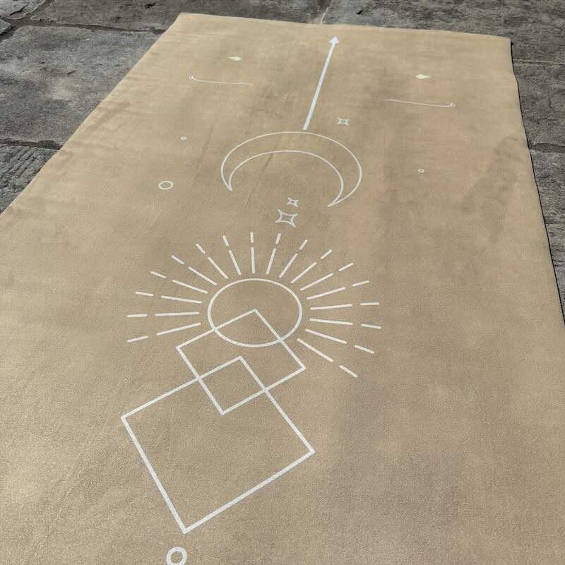 Tapis de yoga Voyage Lune Vanille 5/5