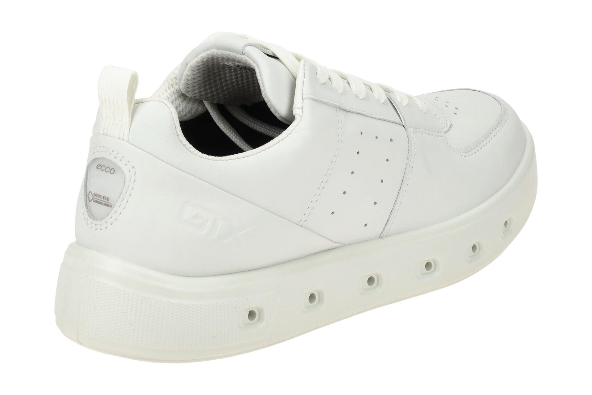 Baskets femme Ecco Street 720 6/7