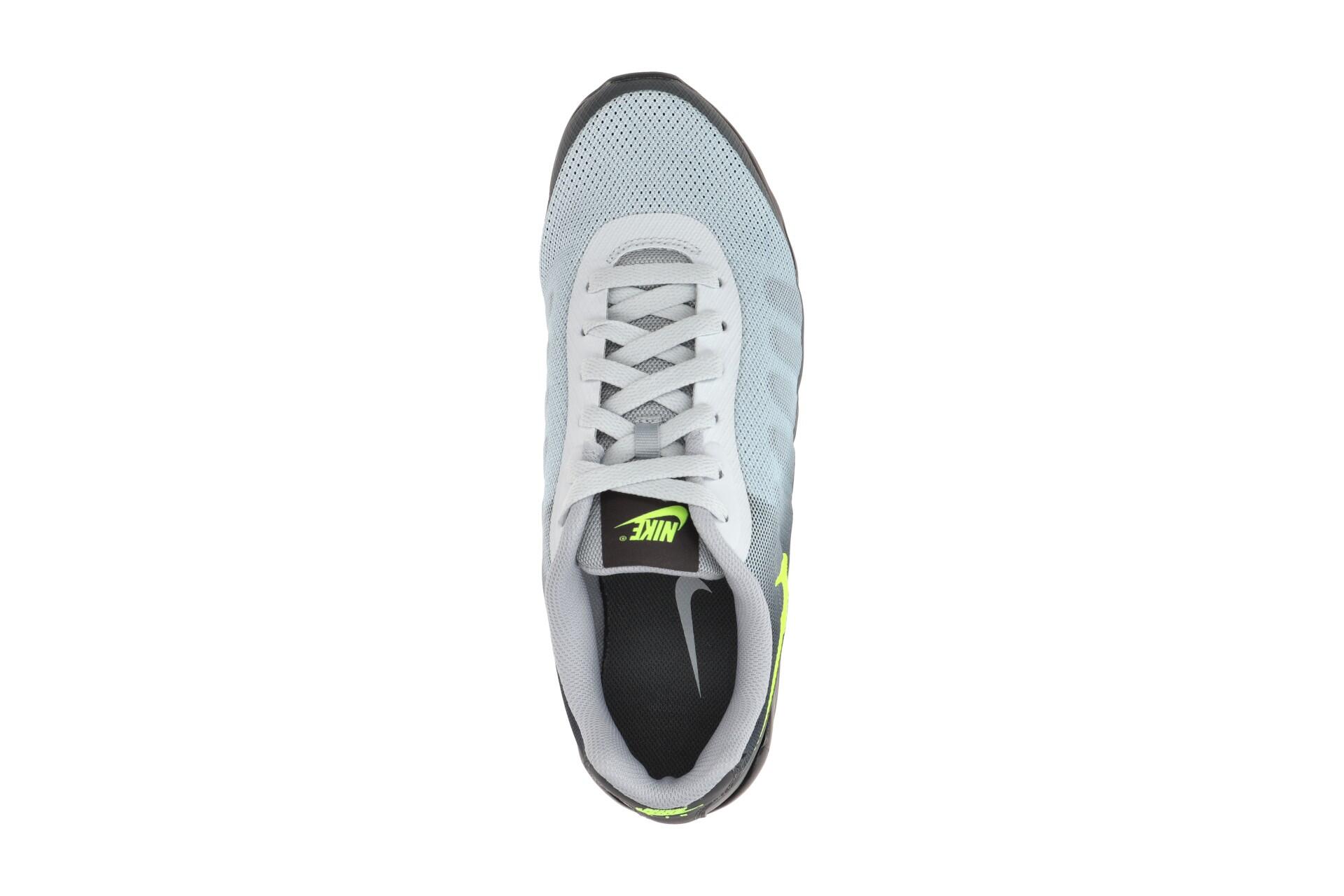 Chaussures Hommes Nike Air Max Invigor gris 6/7
