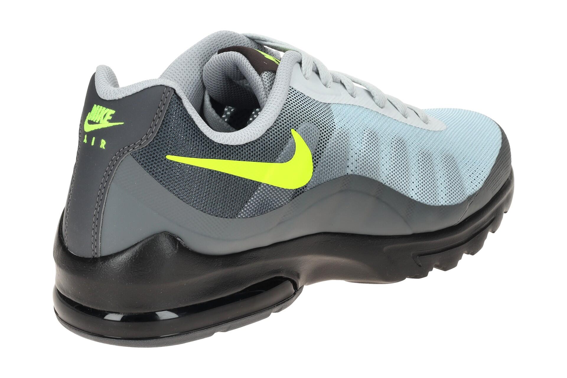 Chaussures Hommes Nike Air Max Invigor gris 4/7