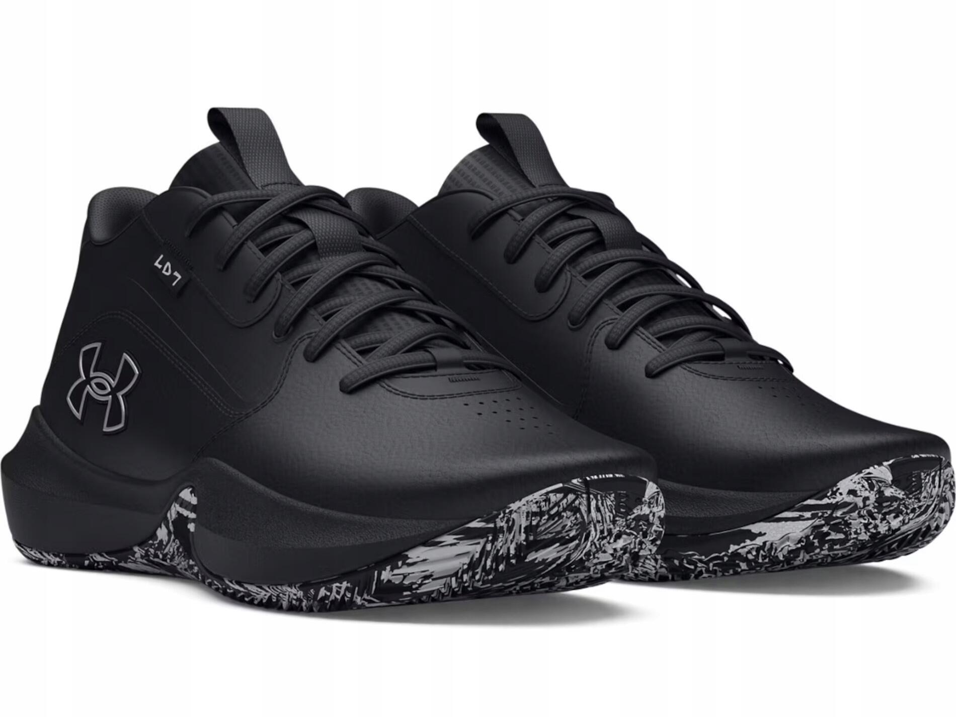Tênis de basquete Under armour modelo 3028512-001 para homem 4/6