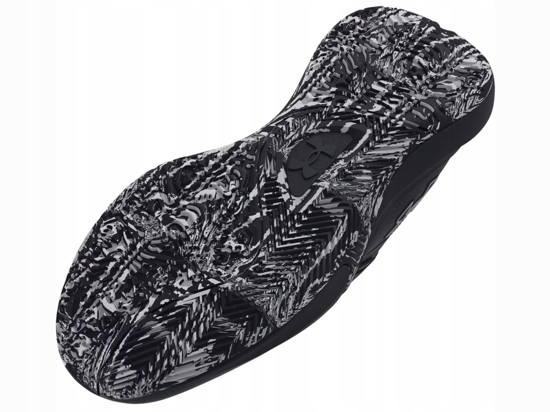 Tênis de basquete Under armour modelo 3028512-001 para homem 6/6