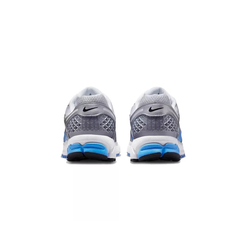 Basket Nike ZOOM VOMERO 5 6/7